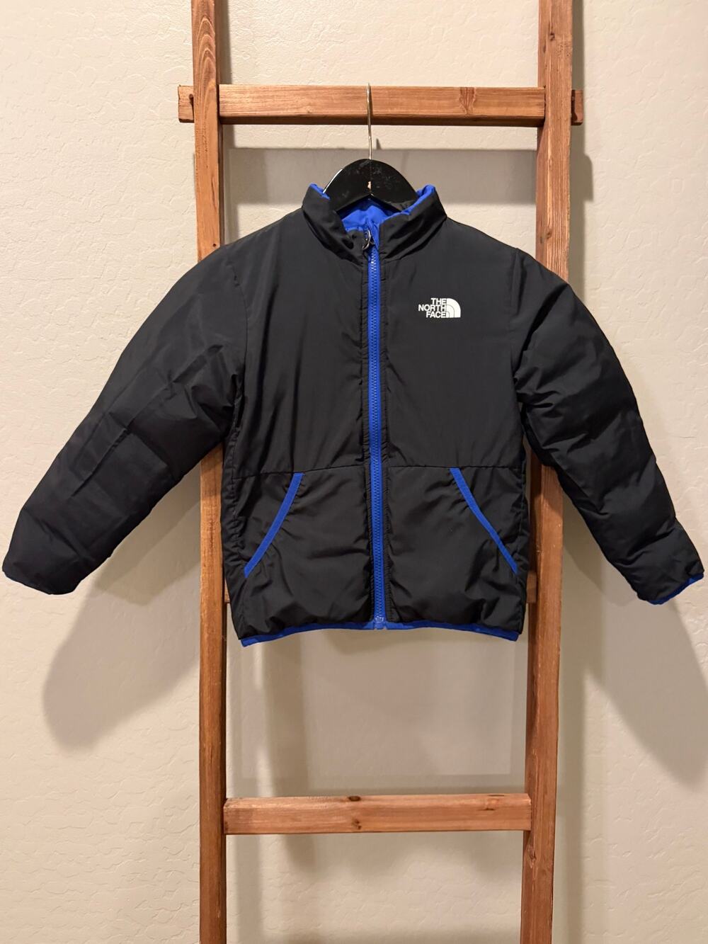 The North Face Youth XL Reversible Puffer Jacket Blue Black